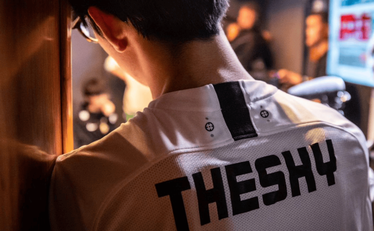 他们真的无法获胜！TE的射击技能显然不如 T1 他们被送回家了！ T1 2-0 TE