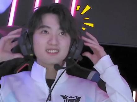 Faker参与了梅赛德斯奔驰举行的记者会