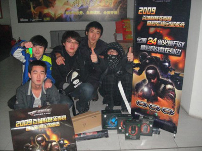 Rossy 加入 Leviatan 而不是 nataNk